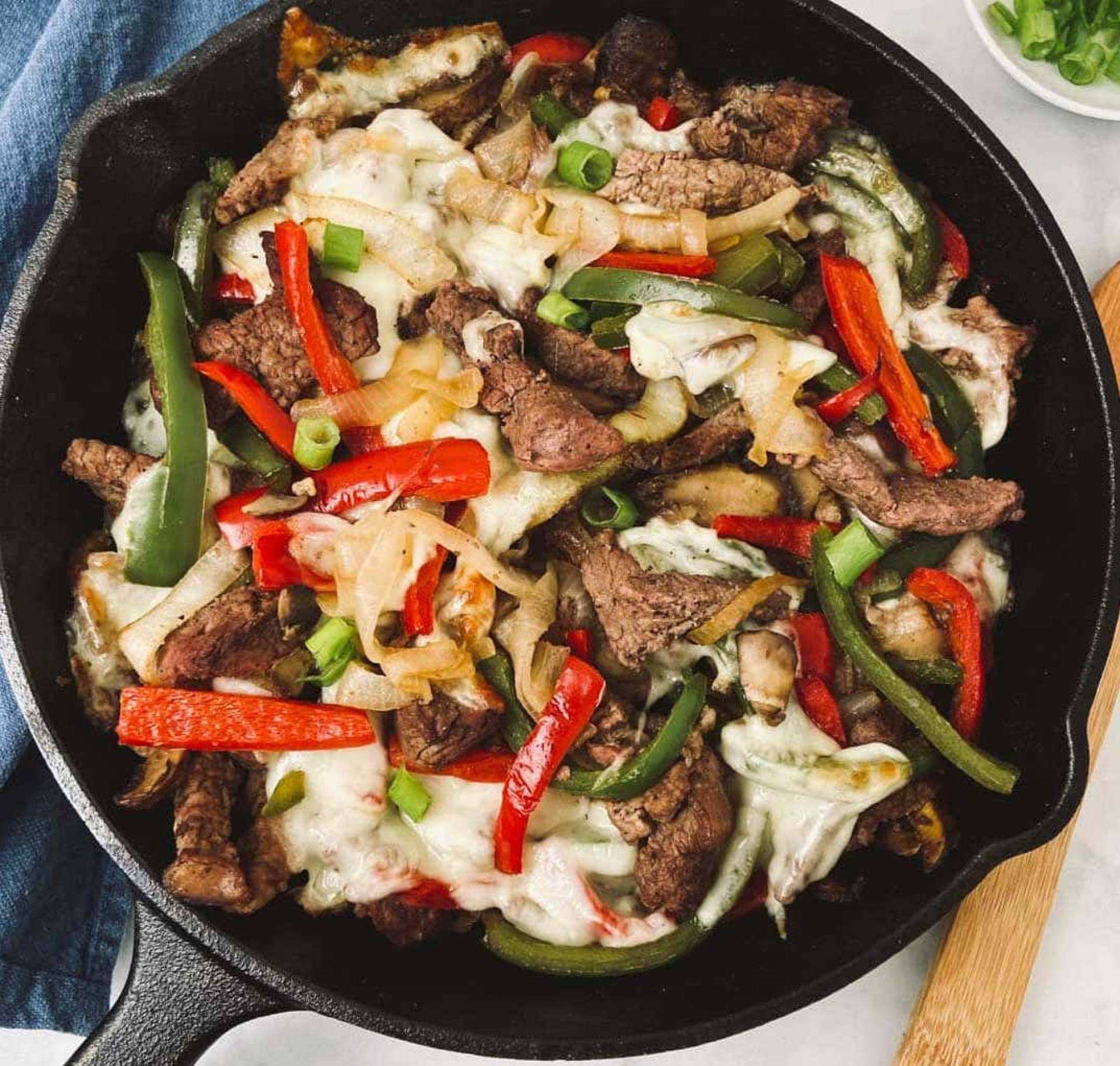 Keto Philly Cheesesteak Skillet