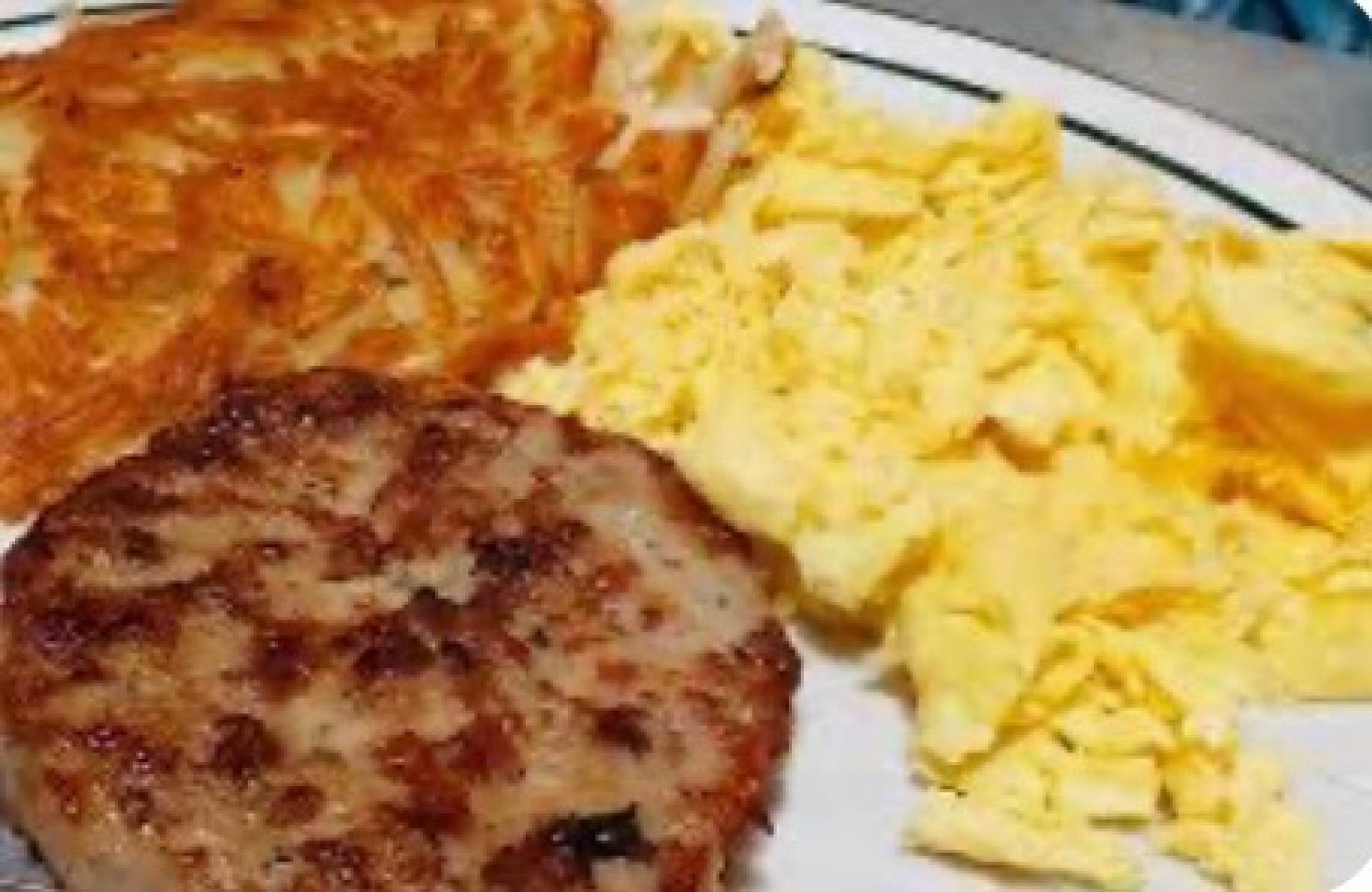 Cheesy Scrambled Eggs, Turkey Sausage, with Hash Browns (PRO)