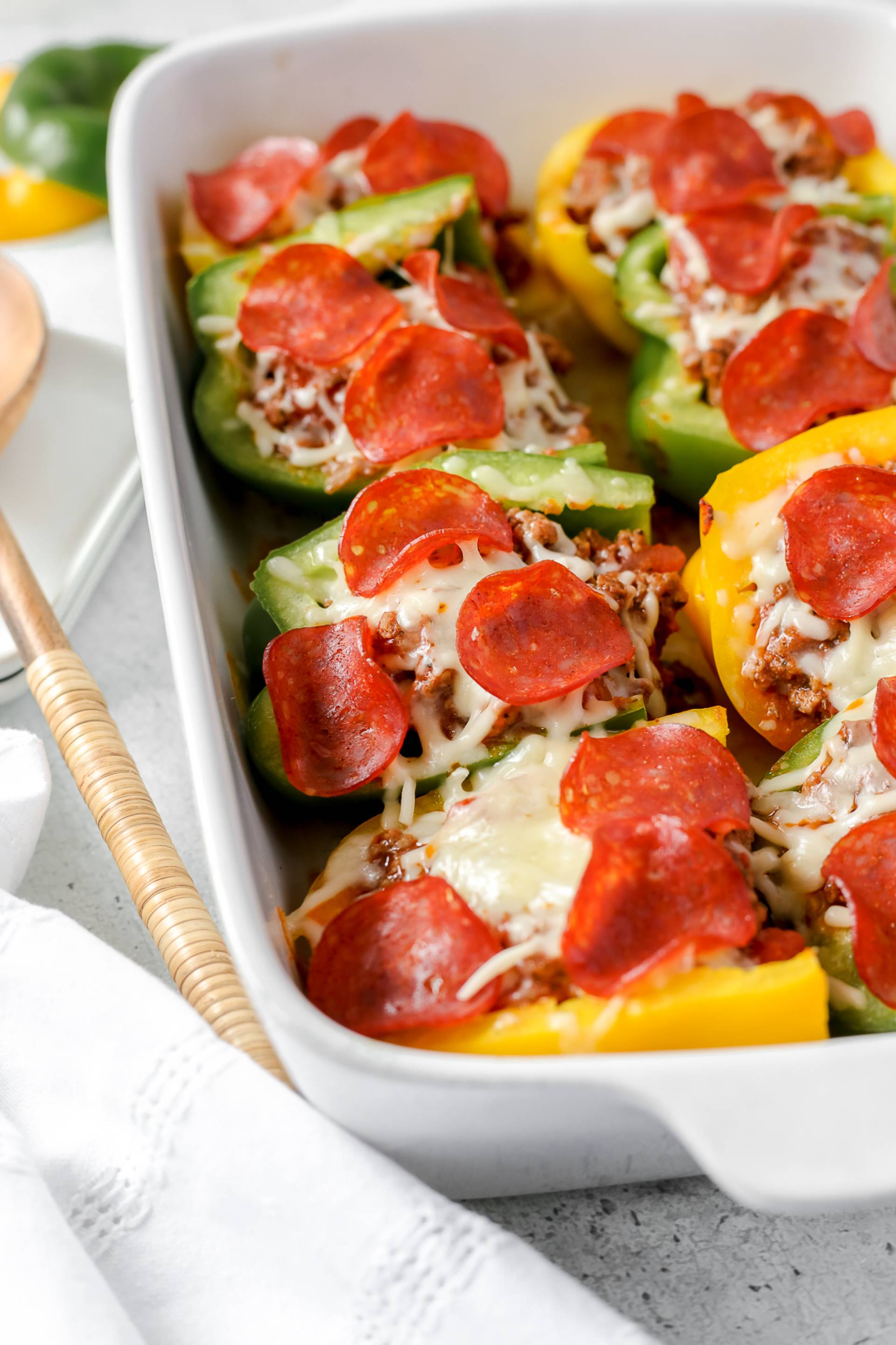 Keto Pepperoni Pizza Stuffed Bell Peppers