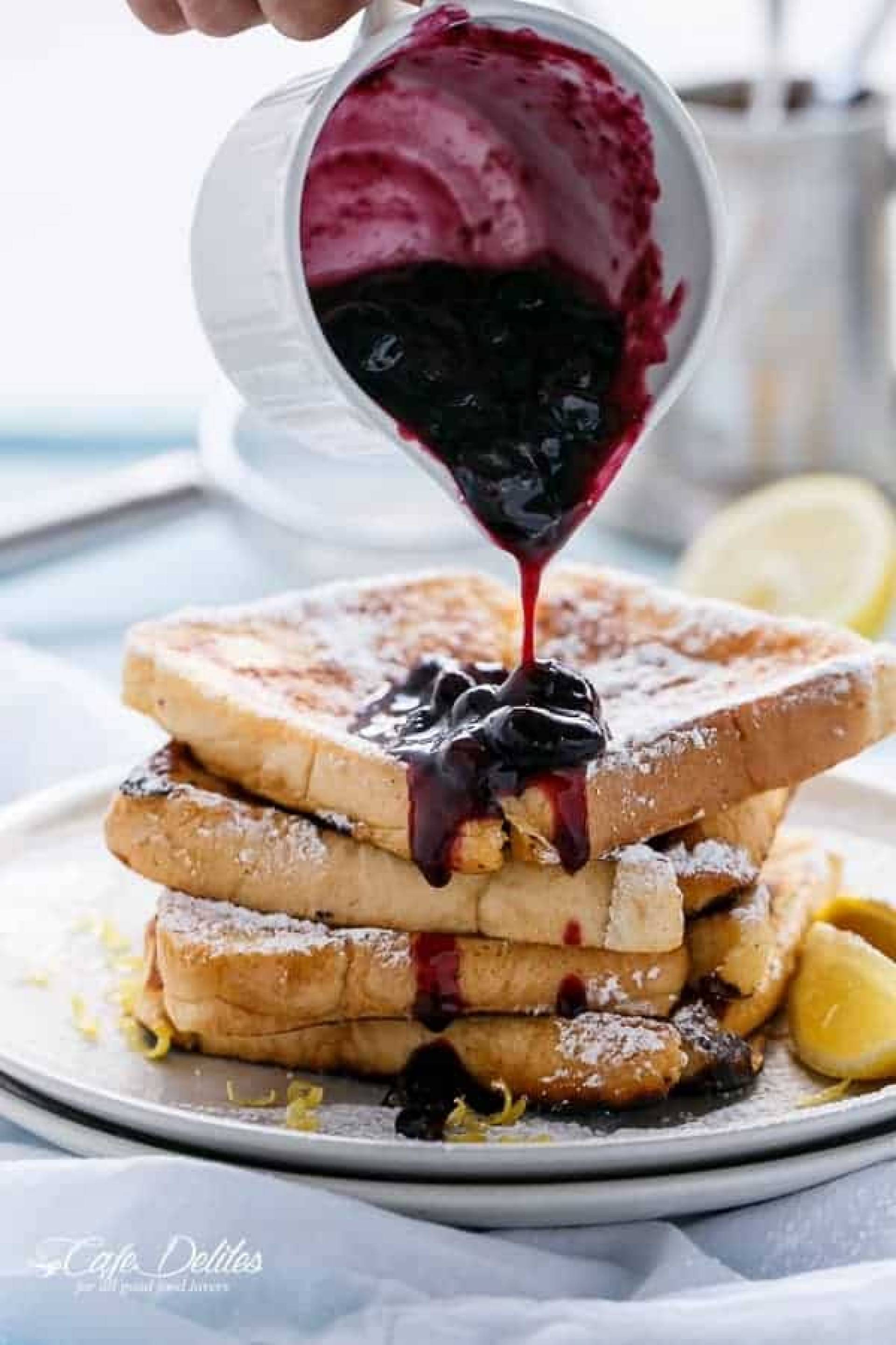 Cinnamon Sugar French Toast with Turkey Sausage with Blueberry Syrup (PRO)