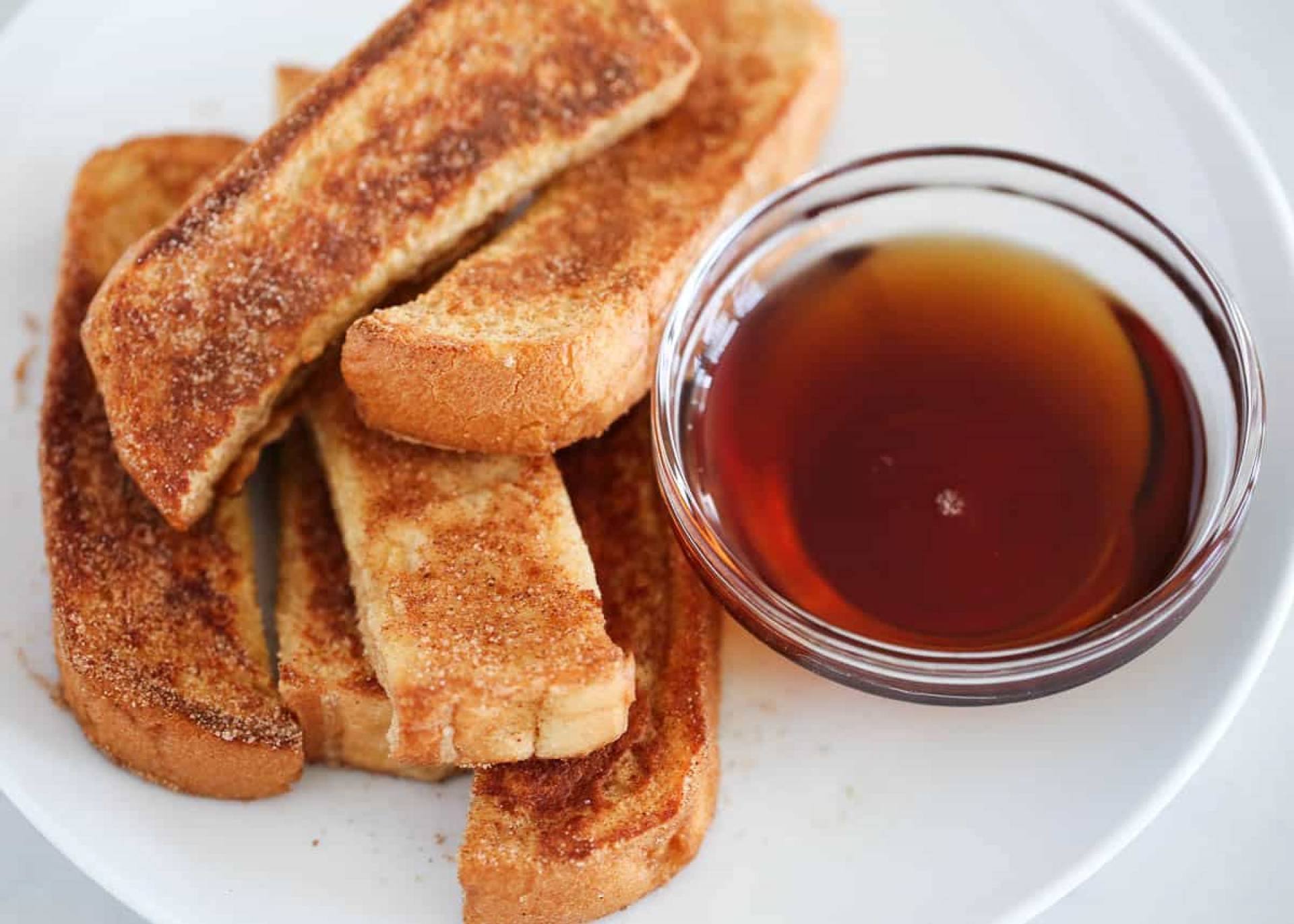 Cinnamon Sugar French Toast Sticks with Turkey Sausage (PRO)