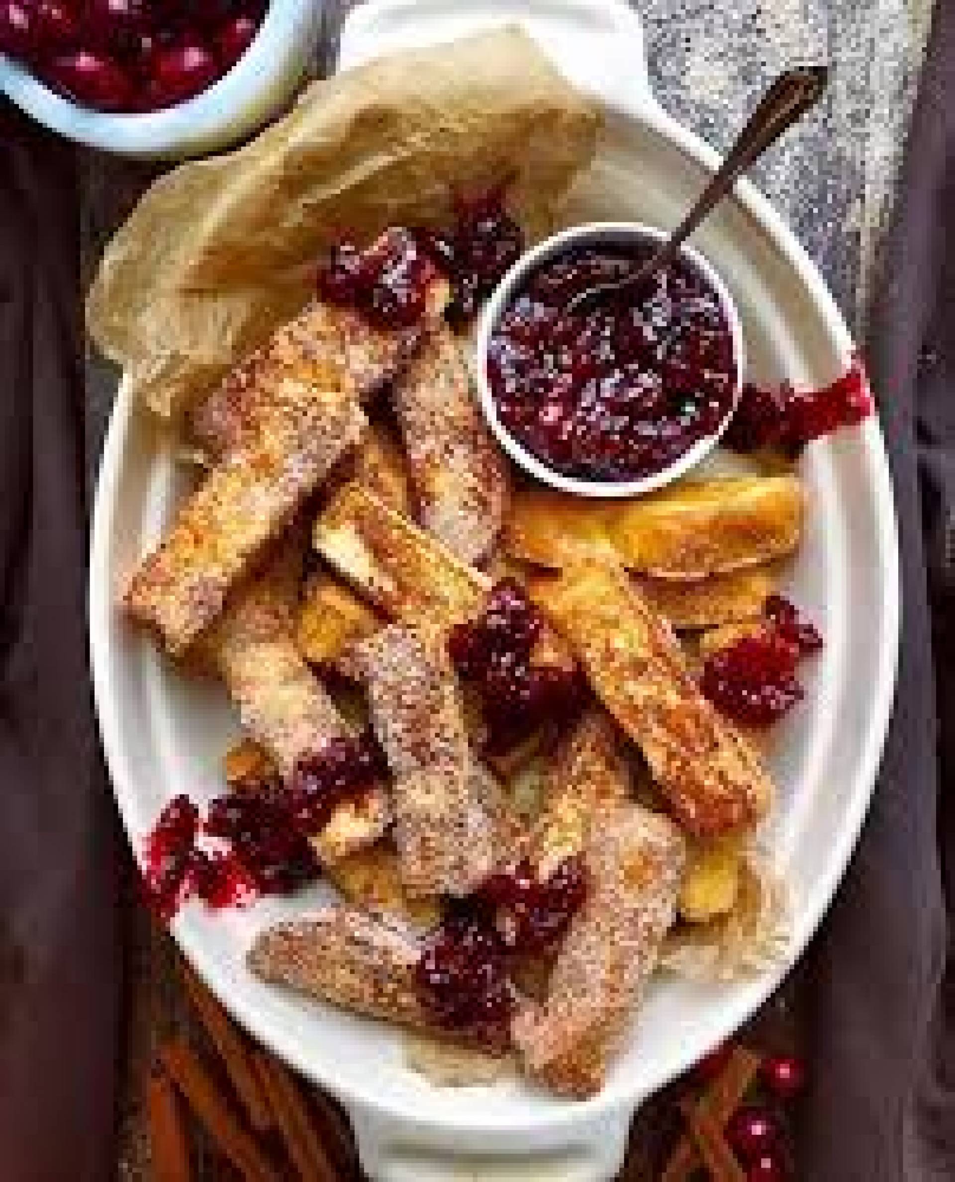 Cinnamon Sugar French Toast Sticks with Cranberry/Maple Syrup (PRO)