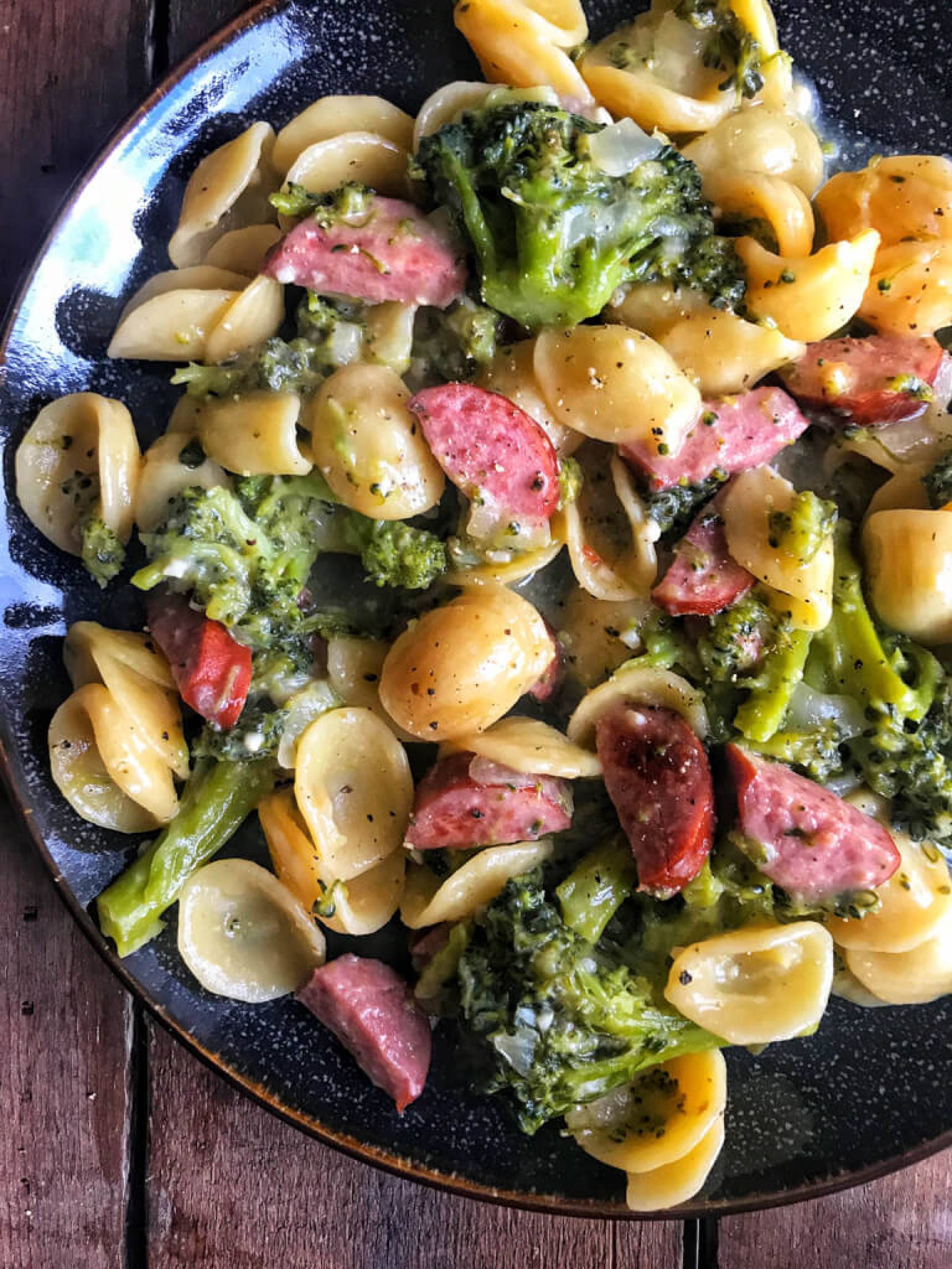 Creamy Vegan Pasta with \