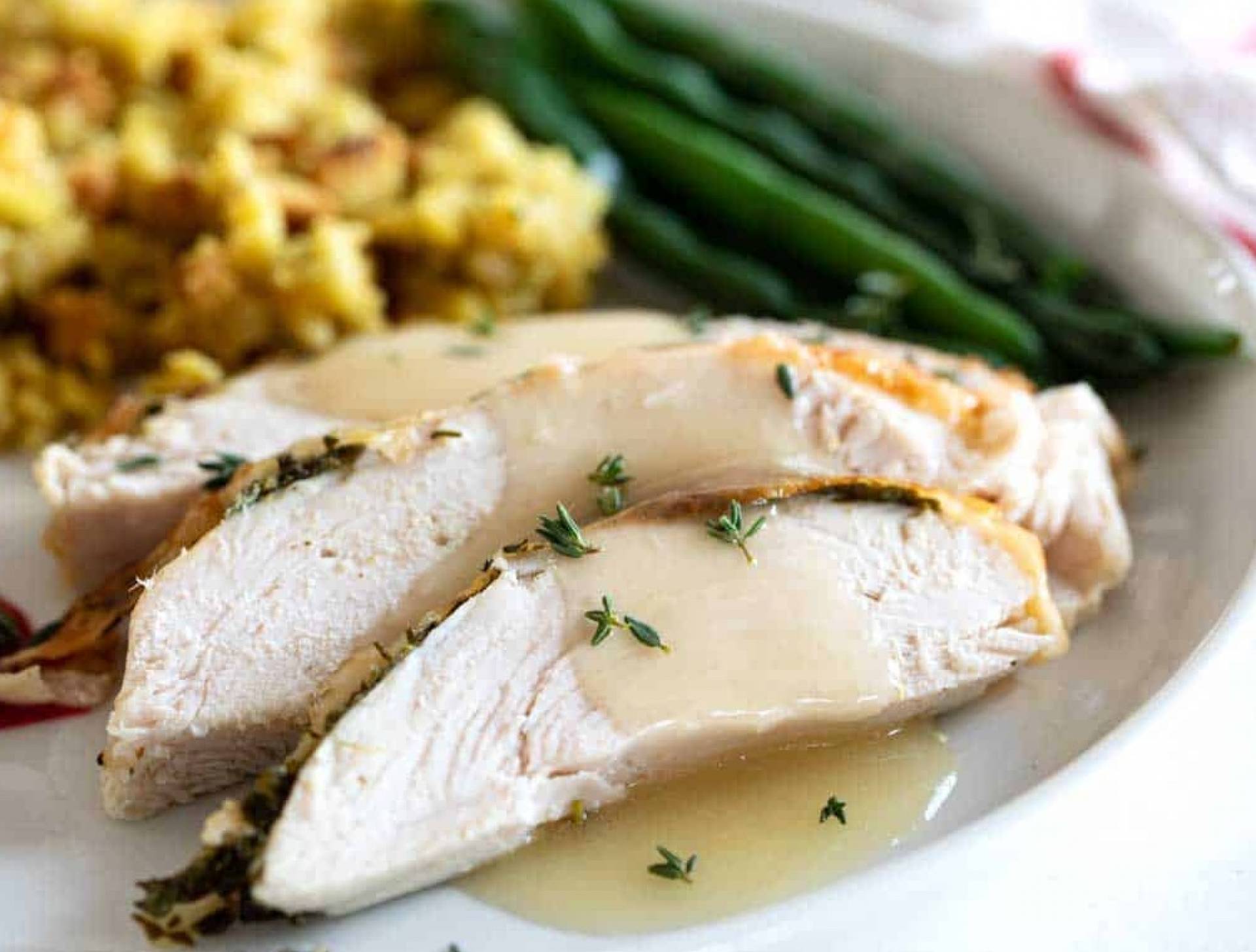 Turkey Breast, Stuffing, Green Beans (ATHLETE)