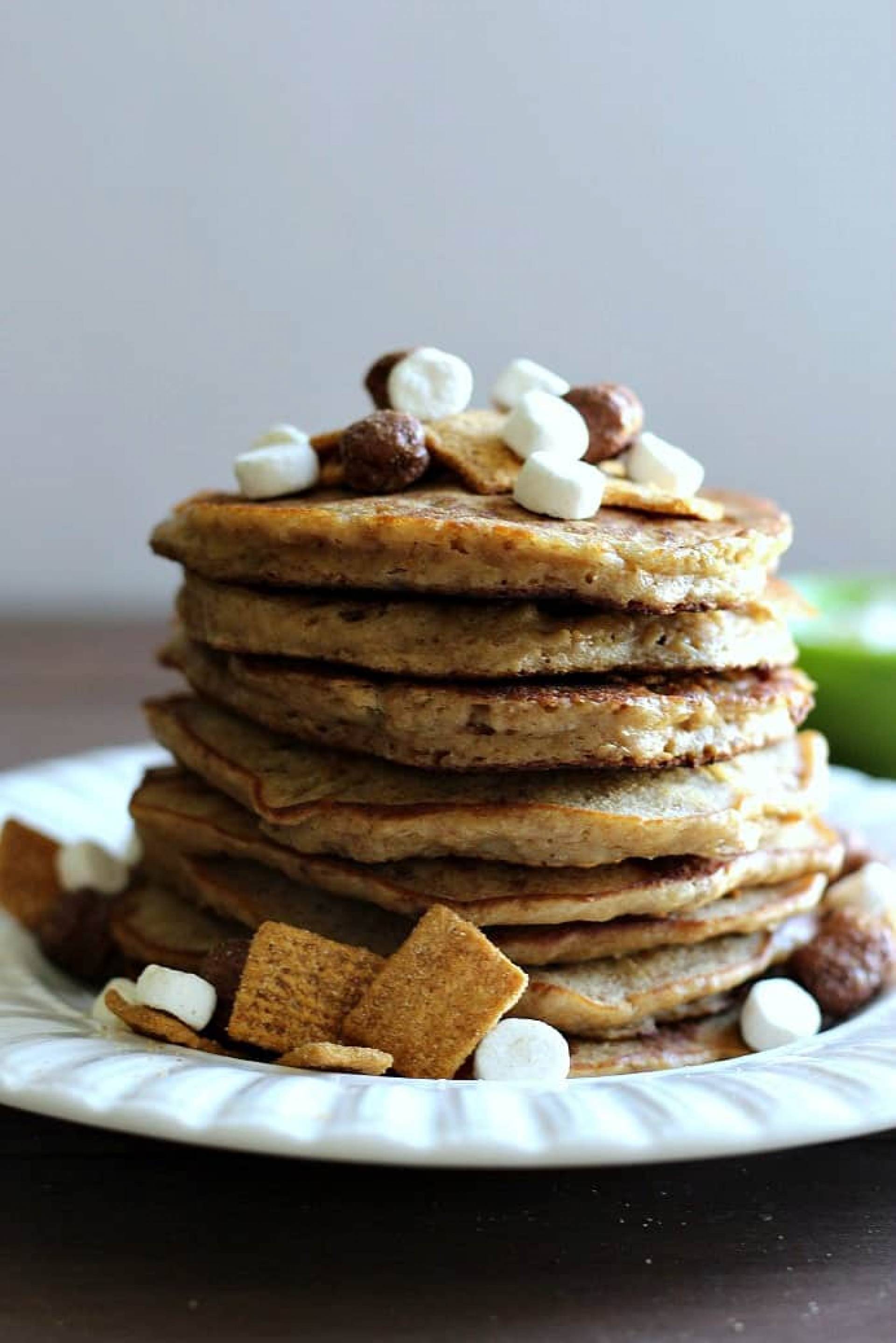 S'mores Pancakes with Turkey Sausage (PRO)