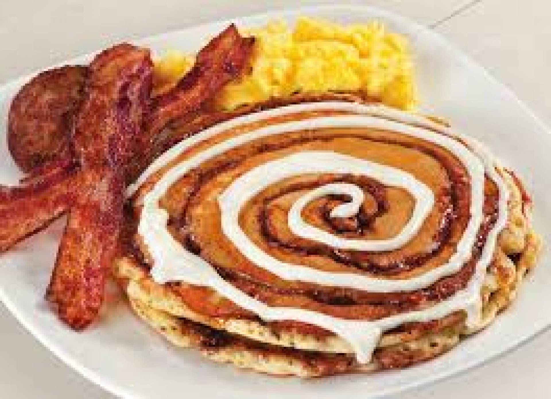 Keto Cinnamon Swirl Protein Pancakes